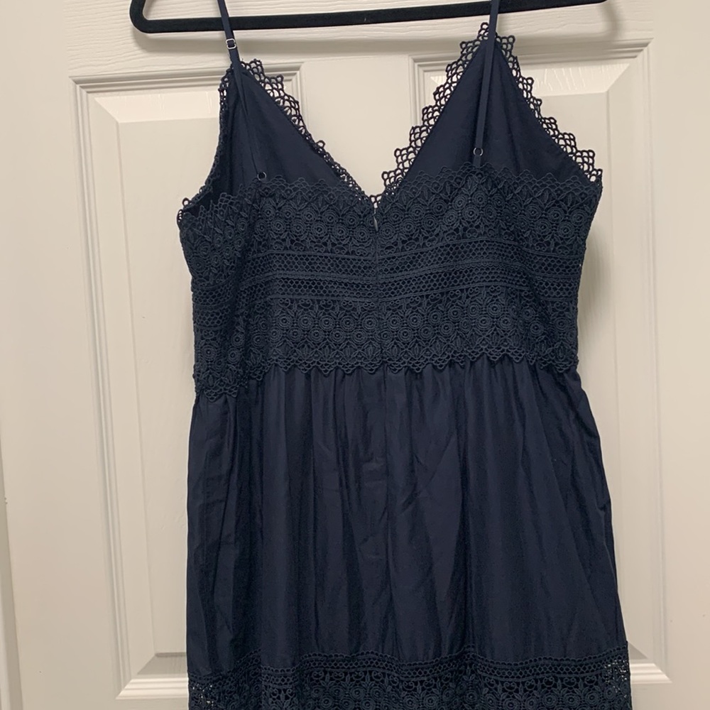 NWT Antonio Melani
Mikaela Lace Trim V-Neck Sleeveless Maxi Dress - Picture 8 of 8